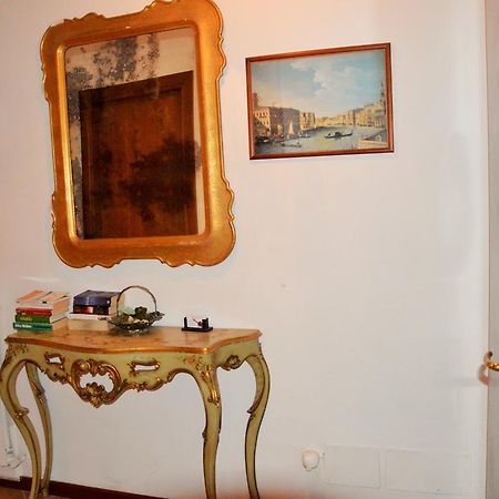Rialto House Hotel Venesia Bagian luar foto